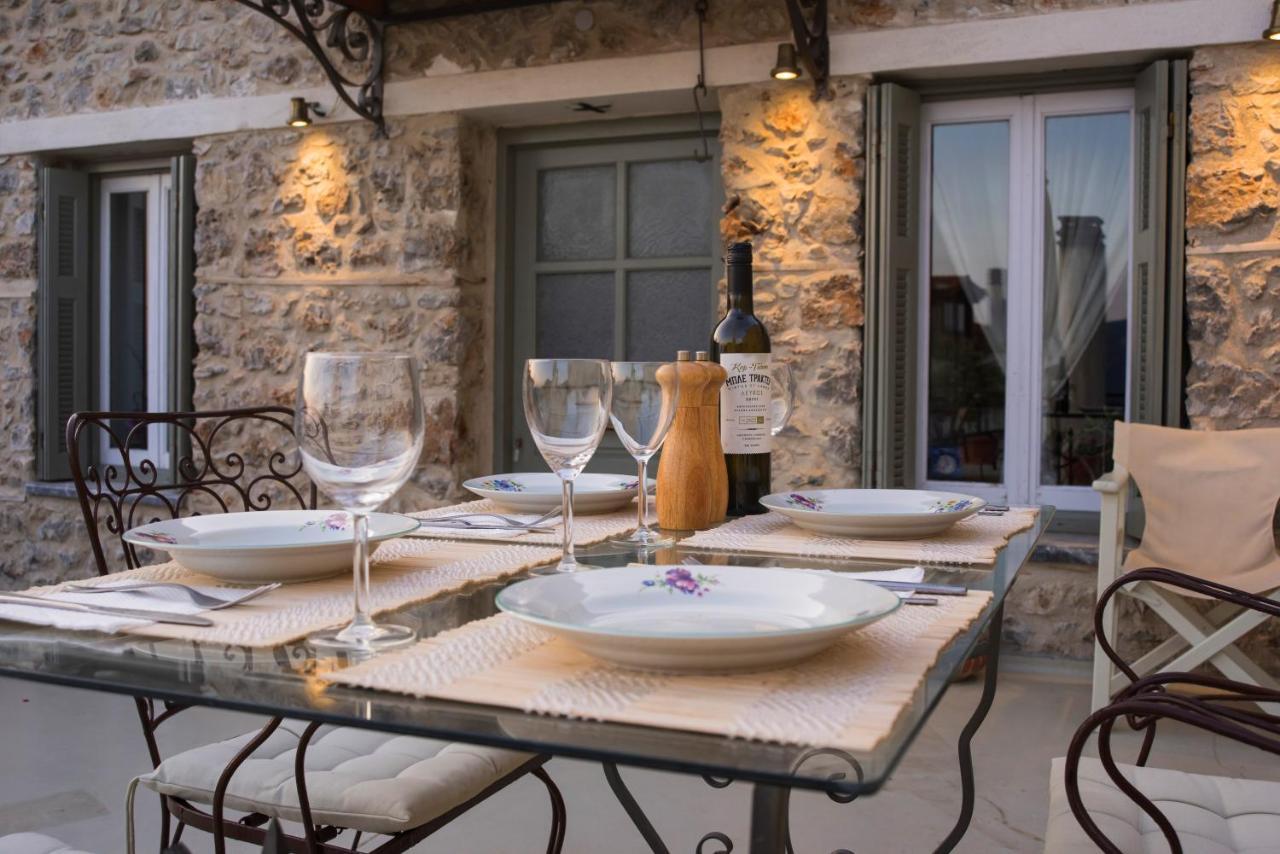 Guesthouse Simou With View 3 Bedrooms Arachova Esterno foto